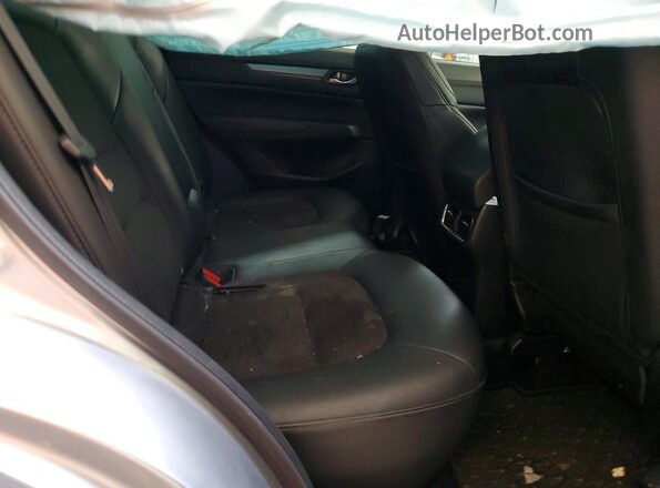 JM3KFBCM3J0435699 2018 MAZDA CX-5 Silver Rear interior view