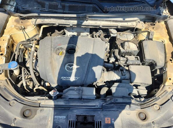 JM3KFBCM3K0530488 2019 MAZDA CX-5 White Vista interior trasera