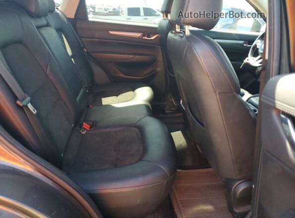 JM3KFBCM4J0391454 2018 MAZDA CX-5 Gray Vista interior trasera