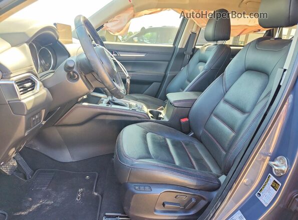 JM3KFBCM4P0132925 2023 MAZDA CX-5 Blue Вид салону спереду