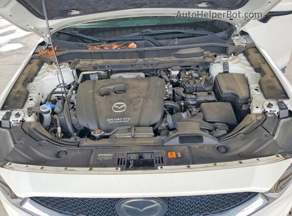 JM3KFBCM5J0395481 2018 MAZDA CX-5 Белый Вид задней части салона
