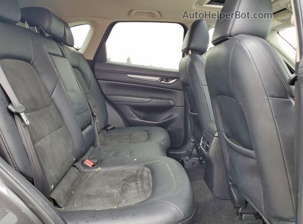 JM3KFBCM5K1627413 2019 MAZDA CX-5 Silver Widok wnętrza z tyłu