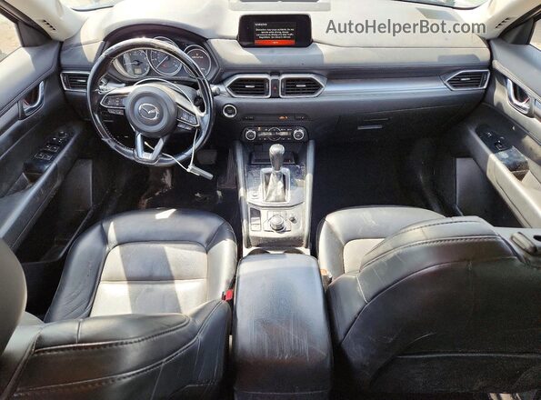 JM3KFBCM7J0339302 2018 MAZDA CX-5 Gray Vista del salpicadero