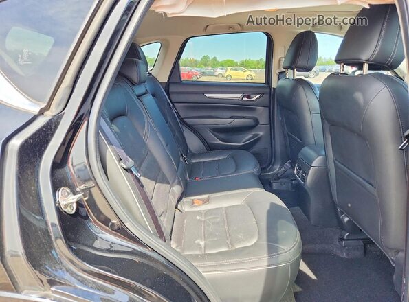 JM3KFBCM7R0365748 2024 MAZDA CX-5 Black Widok wnętrza z tyłu