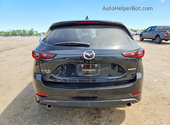 JM3KFBCM7R0365748 2024 MAZDA CX-5 Black Widok z tyłu