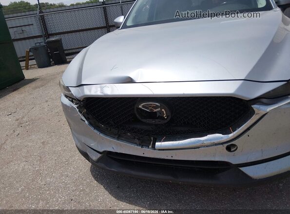 JM3KFBCM9L0786961 2020 MAZDA CX-5 Silver Widok z przodu