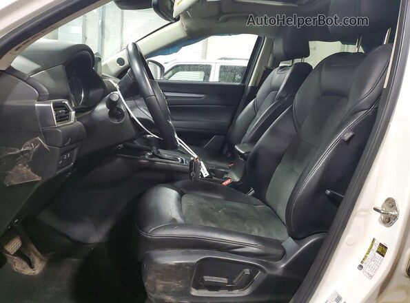 JM3KFBCM9L0844888 2020 MAZDA CX-5 White Front interior view