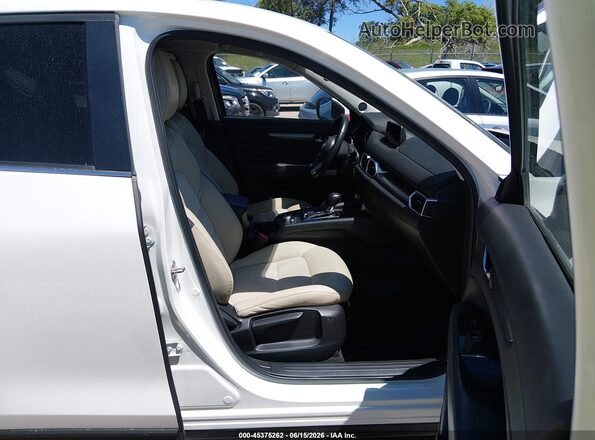 JM3KFBCMXL0861280 2020 MAZDA CX-5 White Widok wnętrza z przodu