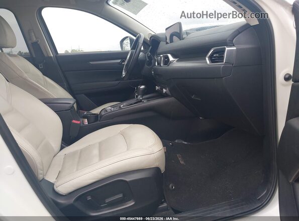 JM3KFBCMXP0151463 2023 MAZDA CX-5 White Вид салону спереду