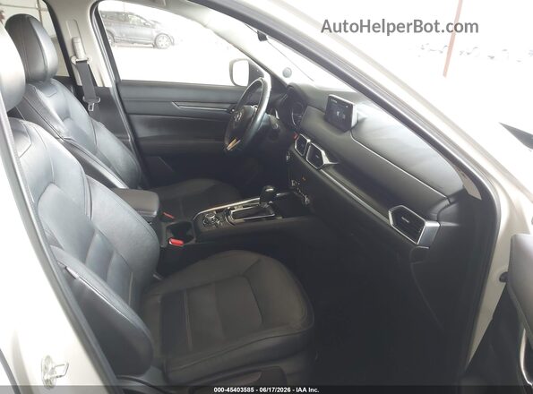 JM3KFBDL8H0127900 2017 MAZDA CX-5 White წინა სალონის ხედი