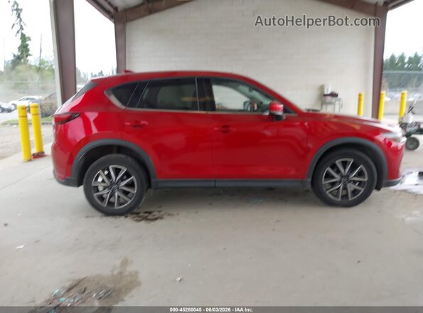 JM3KFBDLXH0113562 2017 MAZDA CX-5 Red Vista interior trasera