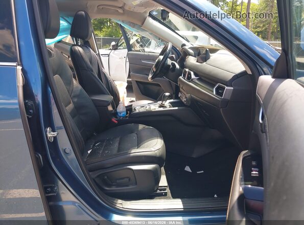 JM3KFBDLXH0169744 2017 MAZDA CX-5 Blue Widok wnętrza z przodu