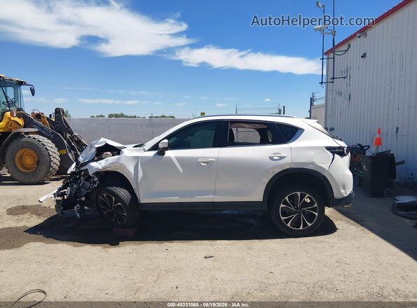 JM3KFBDM2N0627684 2022 MAZDA CX-5 White Widok wnętrza z tyłu