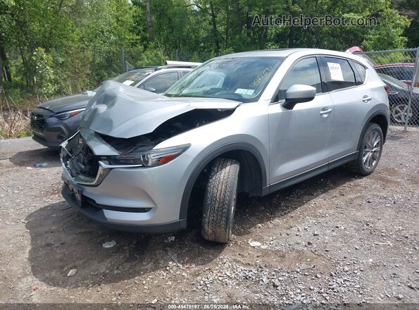 JM3KFBDM3M1367644 2021 MAZDA CX-5 Silver Առջևի ձախ երեք քառորդ տեսարան