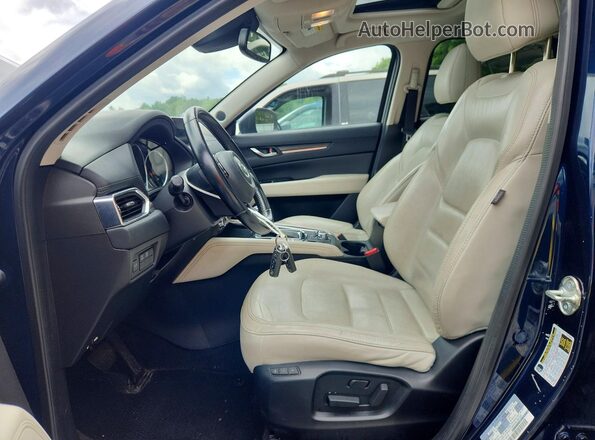 JM3KFBDM7J0361847 2018 MAZDA CX-5 Синий Вид салона спереди