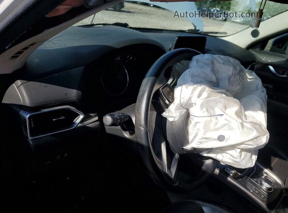 JM3KFBDM7K1677230 2019 MAZDA CX-5 Белый Вид щитка приборов