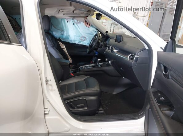 JM3KFBDM8J0459897 2018 MAZDA CX-5 White 