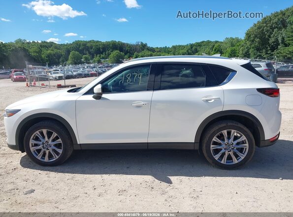 JM3KFBDM8L0735224 2020 MAZDA CX-5 White 360 interior view