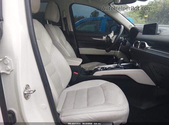 JM3KFBDM9P0165613 2023 MAZDA CX-5 White Սալոնի դիմացի տեսք