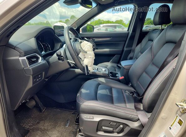 JM3KFBDY8S0602156 2025 MAZDA CX-5 Beige წინა სალონის ხედი