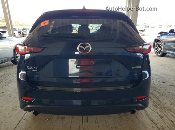 JM3KFBEM1R0384745 2024 MAZDA CX-5 Blue Vista trasera