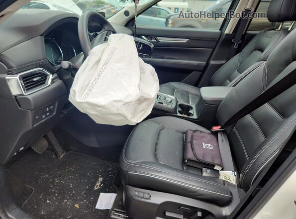 JM3KFBEM1S0725891 2025 MAZDA CX-5 White წინა სალონის ხედი