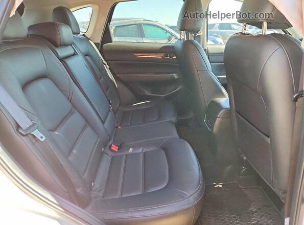 JM3KFBEM3N0645660 2022 MAZDA CX-5 White Widok tylnych siedzeń