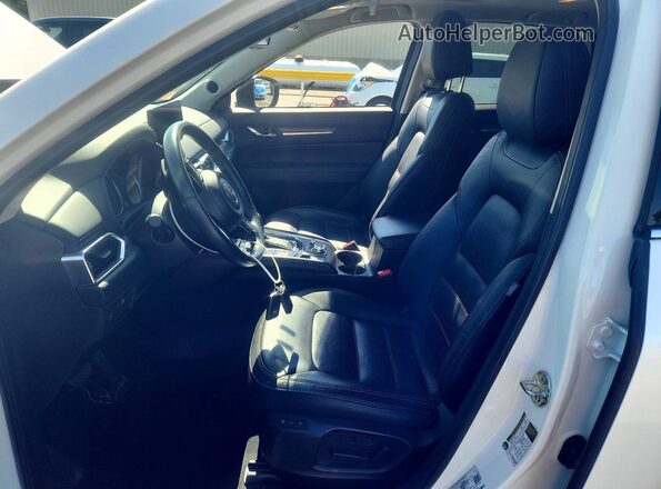 JM3KFBEM4N1527532 2022 MAZDA CX-5 White წინა სალონის ხედი