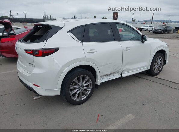 JM3KFBEM6R0390010 2024 MAZDA CX-5 White Rear right