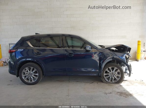 JM3KFBEM6S0741245 2025 MAZDA CX-5 Dark Blue უკანა სალონის ხედი