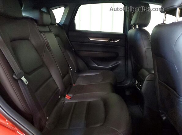 JM3KFBEY3M0394690 2021 MAZDA CX-5 Red Вид задньої частини салону