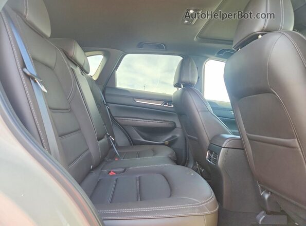 JM3KFBXY7R0351071 2024 MAZDA CX-5 White Հետևի նստատեղերի տեսք