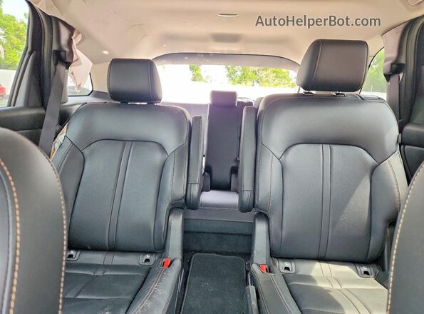 JM3KKDHD1R1167628 2024 MAZDA CX-90 Silver Widok tylnych siedzeń