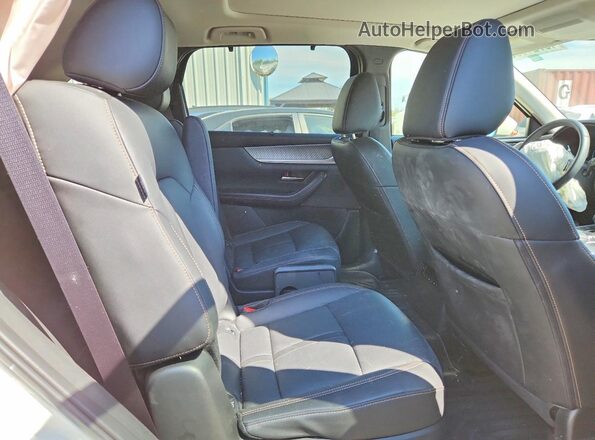 JM3KKDHD9R1139317 2024 MAZDA CX-90 White Rear interior view