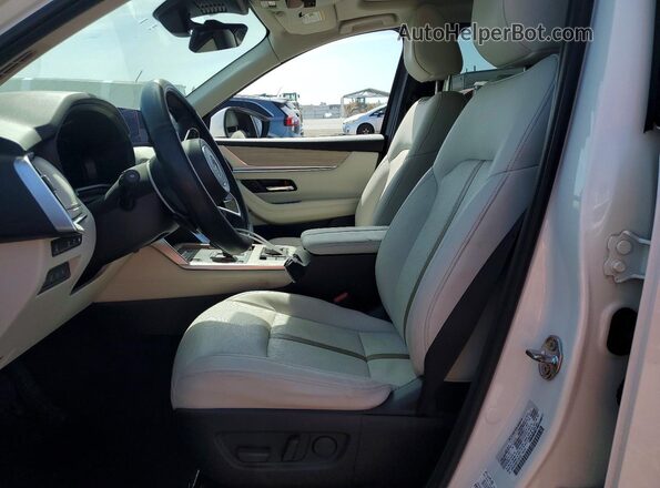 JM3KKEHA8R1126103 2024 MAZDA CX-90 White Vista interior delantera