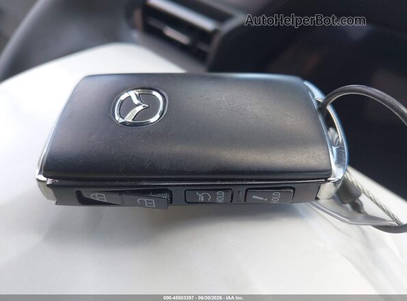 JM3KMCHA2T0146083 2026 MAZDA CX-5 Black Vista del salpicadero