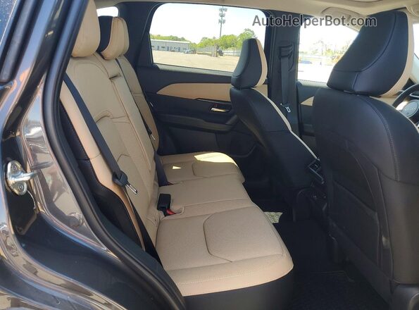 JM3KMDHA6T0103680 2026 MAZDA CX-5 Gray Vista interior trasera