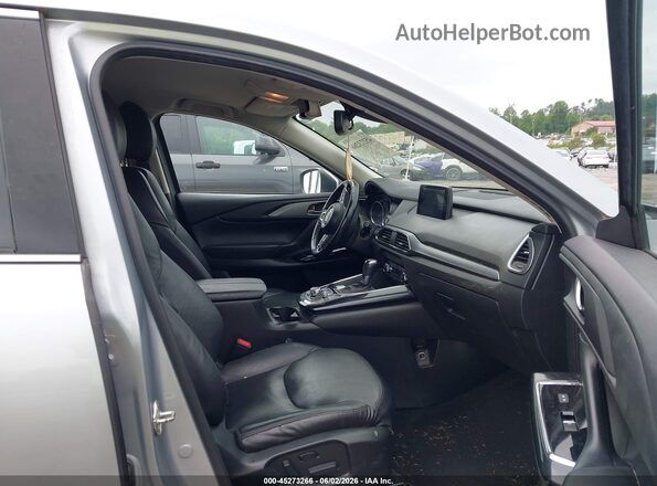 JM3TCACY5J0223686 2018 MAZDA CX-9 Серебряный Вид салона спереди