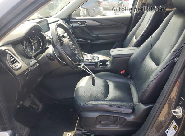 JM3TCBBY5J0213716 2018 MAZDA CX-9 Gray წინა სალონის ხედი