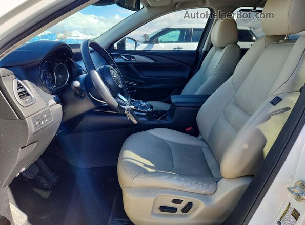 JM3TCBCY5M0537414 2021 MAZDA CX-9 White Front interior view