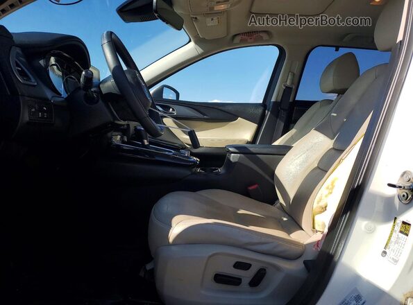 JM3TCBCYXK0335780 2019 MAZDA CX-9 Белый Вид салона спереди