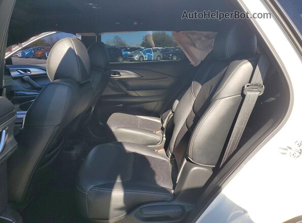 JM3TCBDY0P0637679 2023 MAZDA CX-9 White Вид задньої частини салону