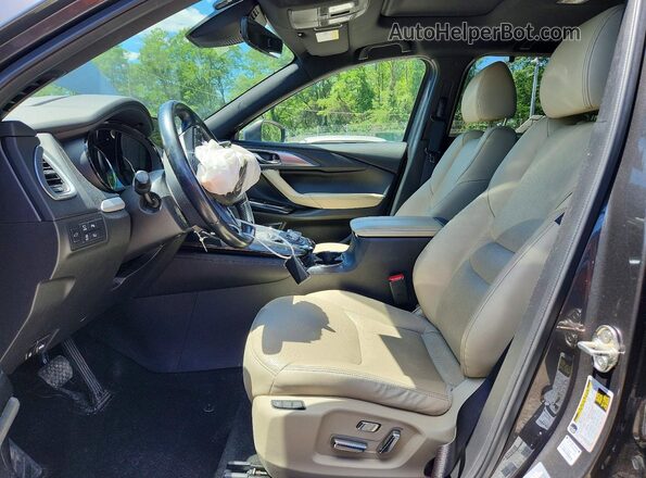 JM3TCBDY2M0500254 2021 MAZDA CX-9 Gray Front interior view