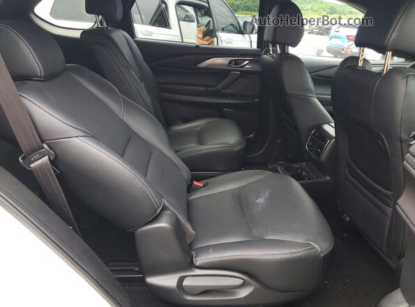 JM3TCBDY4M0521672 2021 MAZDA CX-9 White Вид задньої частини салону