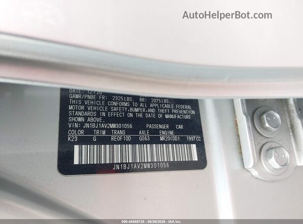 JN1BJ1AV2MW301056 2021 NISSAN ROGUE Silver Engine compartment view