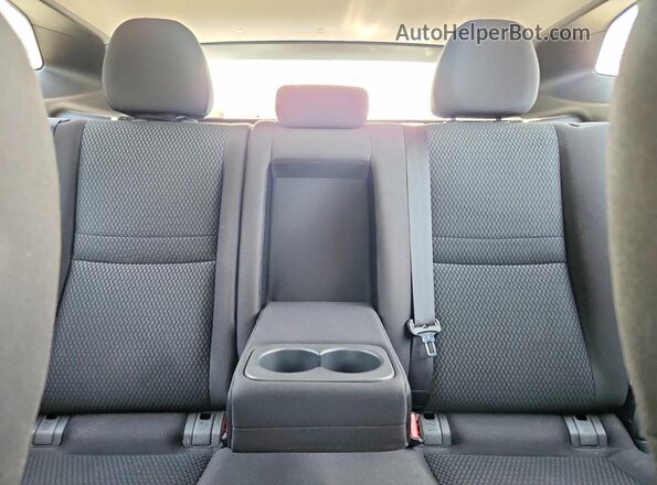 JN1BJ1CP0JW161826 2018 NISSAN ROGUE White უკანა სავარძლების ხედი