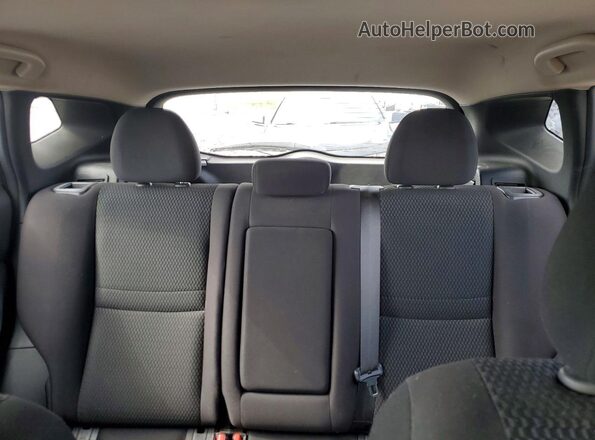JN1BJ1CP0KW214932 2019 NISSAN ROGUE Silver Rear seats view