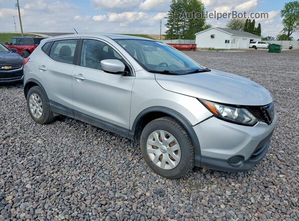 JN1BJ1CP0KW214932 2019 NISSAN ROGUE Silver Front right