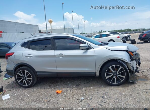 JN1BJ1CP4HW017416 2017 NISSAN ROGUE Silver Vista interior de 360 grados