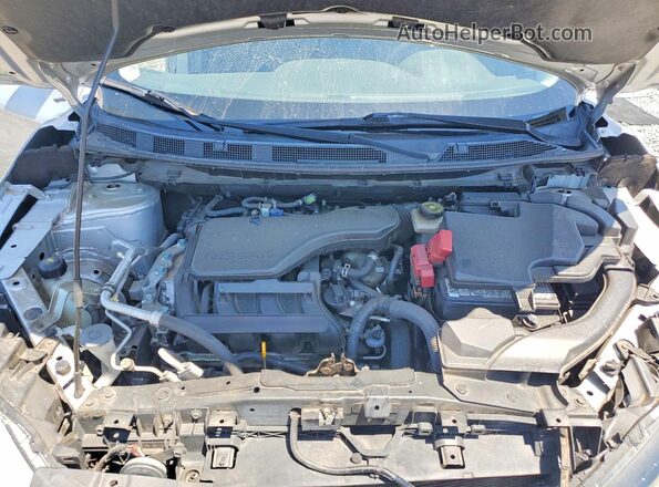JN1BJ1CP4HW024995 2017 NISSAN ROGUE Silver Rear interior view